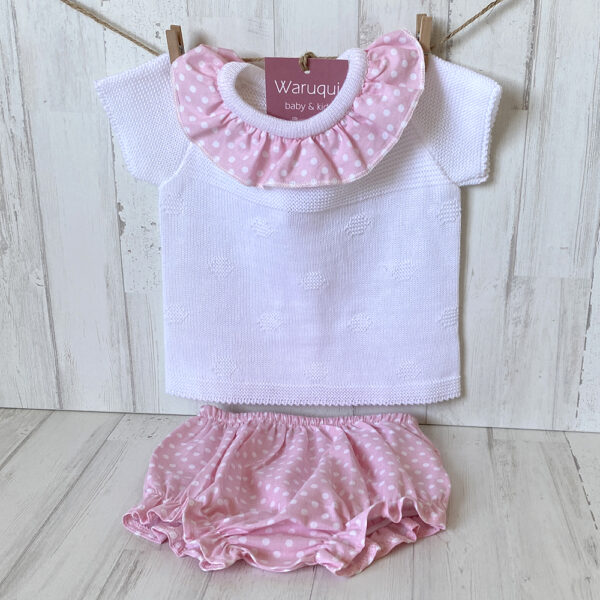 Jersey blanco con cubrepañal lunares rosas