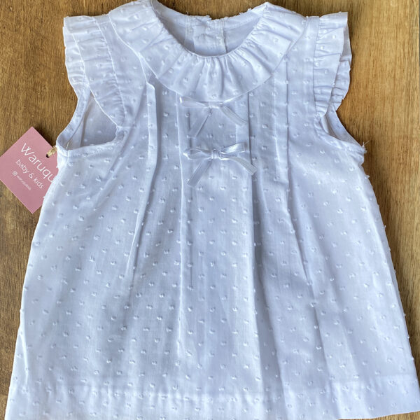 Blusa blanca plumeti sin mangas
