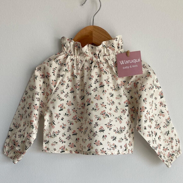 Blusa flores rosa mangas largas