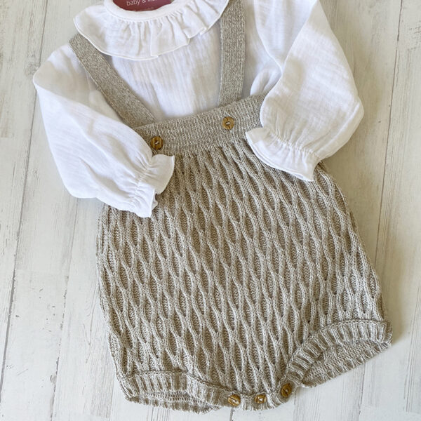 Ranita de punto beige